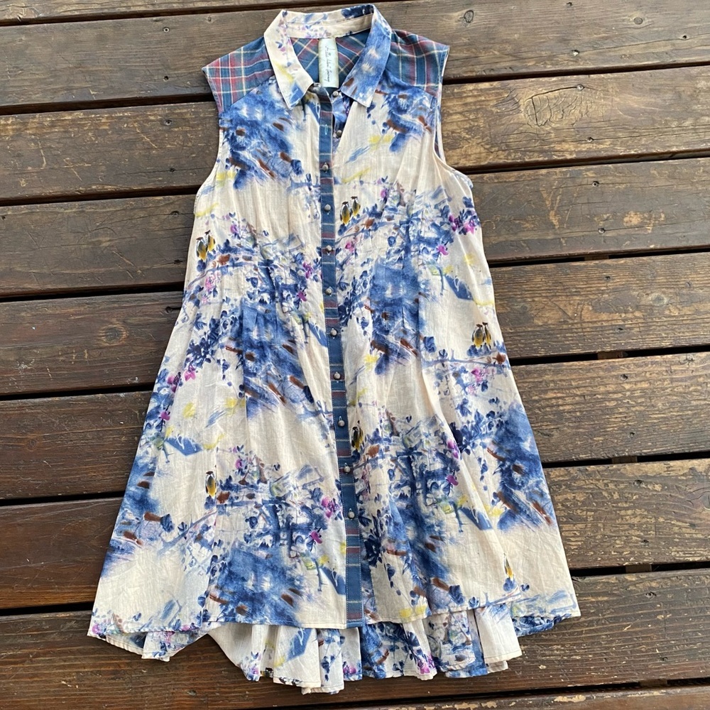 Aratta Silent Journey Blue and Cream Sleeveless Tunic/Top